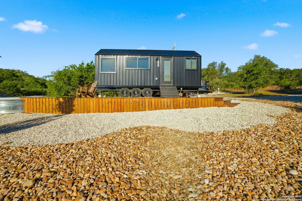 Photo of 309 Walnut, Fredericksburg, TX 78624 (MLS # 1921729)