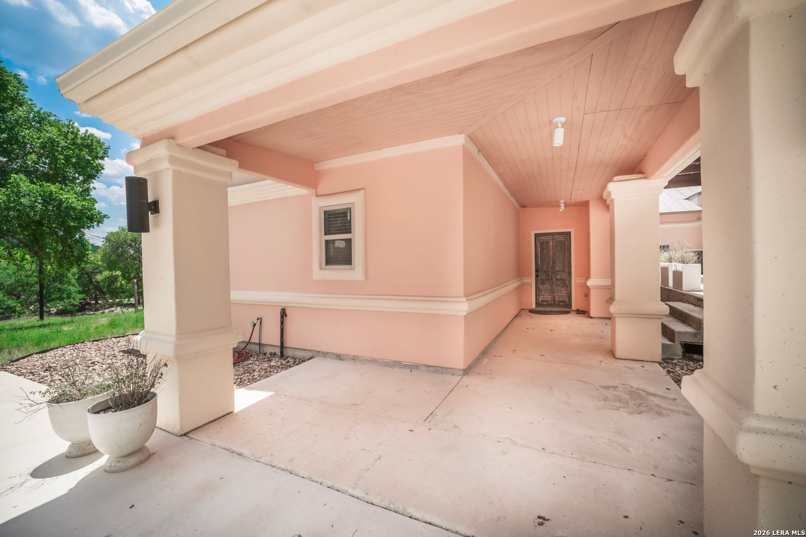 320 UPPER CIBOLO CREEK RD