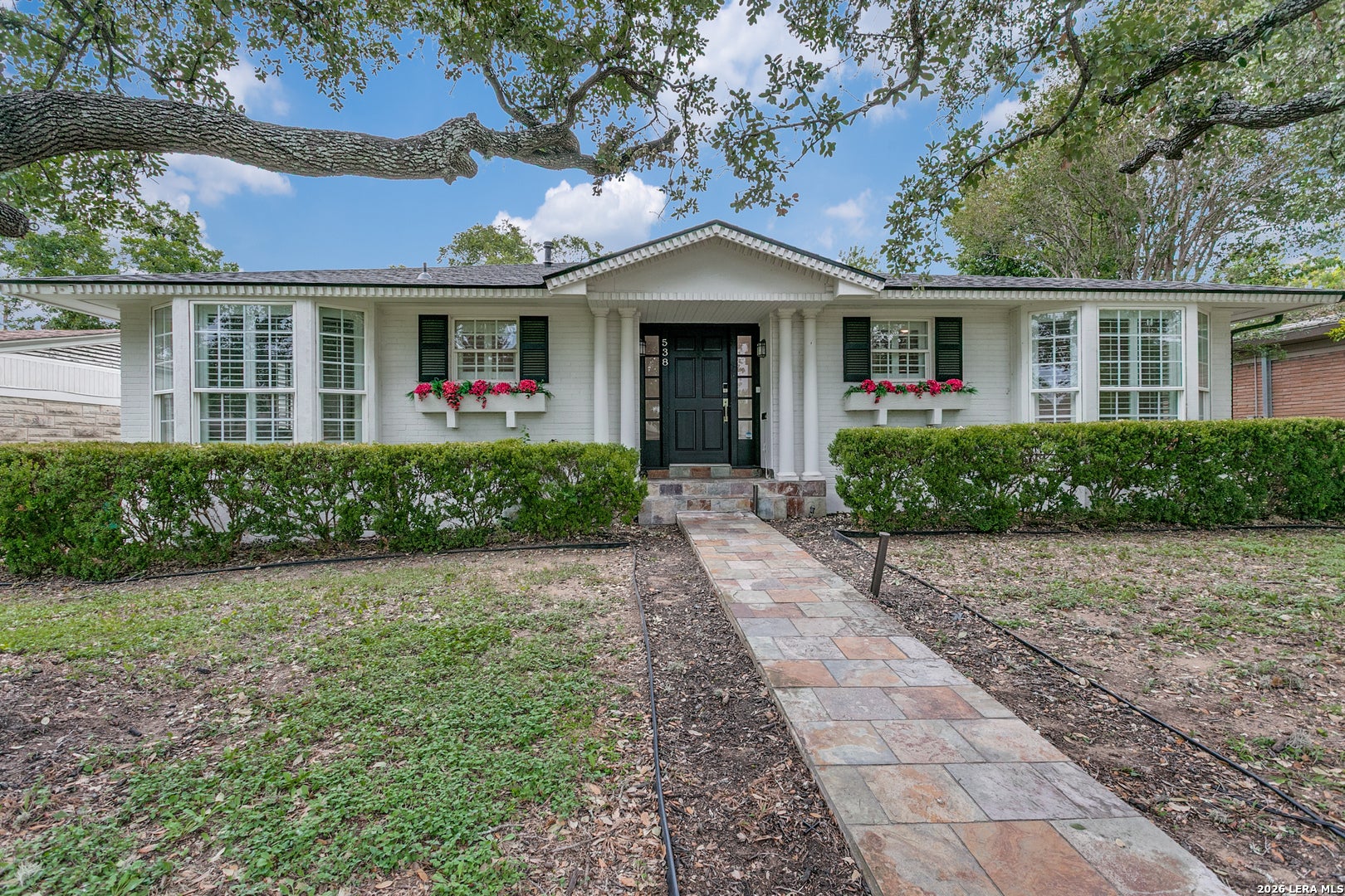 538 OAKLEAF DR