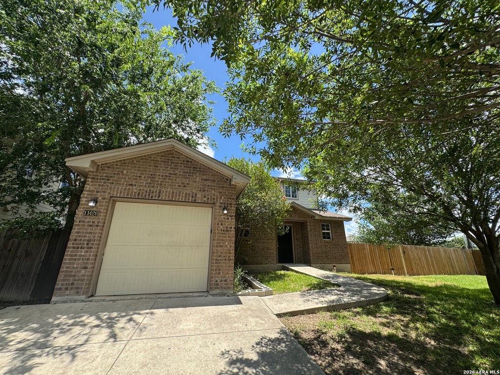 Photo of 11426 Four Iron Way, San Antonio, TX 78221 (MLS # 1990973)