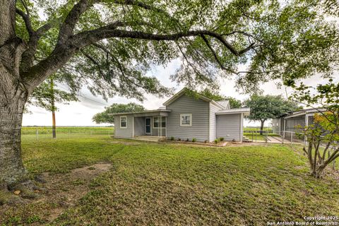 3685 Stapper St Hedwig TX 78152