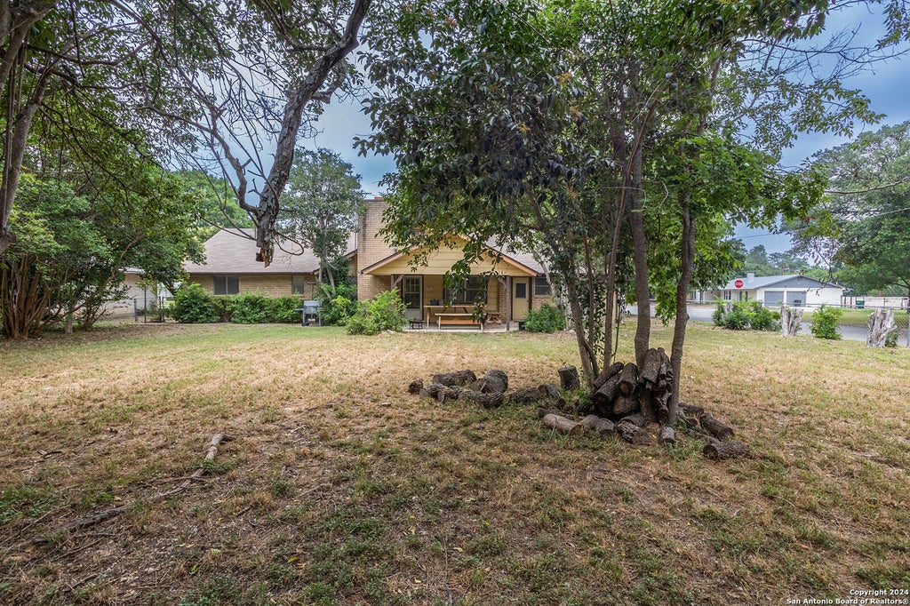 Photo of 10503 Luzon Dr, San Antonio, TX 78217 (MLS # 1867179)