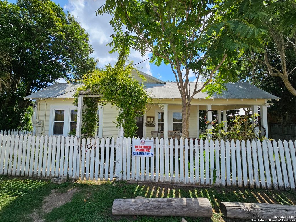 Photo of 106 Specht, San Antonio, TX 78260 (MLS # 1939693)