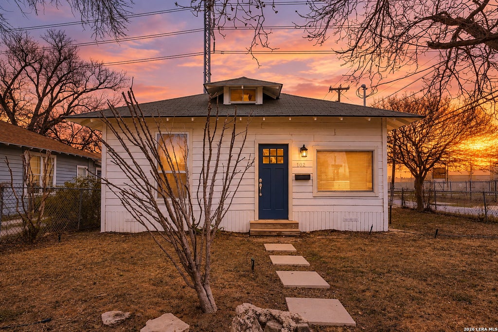 Photo of 102 Aganier Ave, San Antonio, TX 78212 (MLS # 2012343)