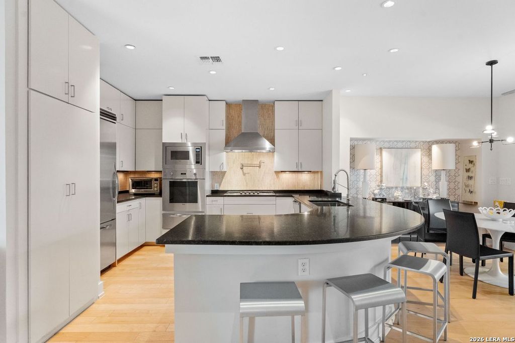 Photo of 215 Annie#B B, San Antonio, TX 78212 (MLS # 1959555)