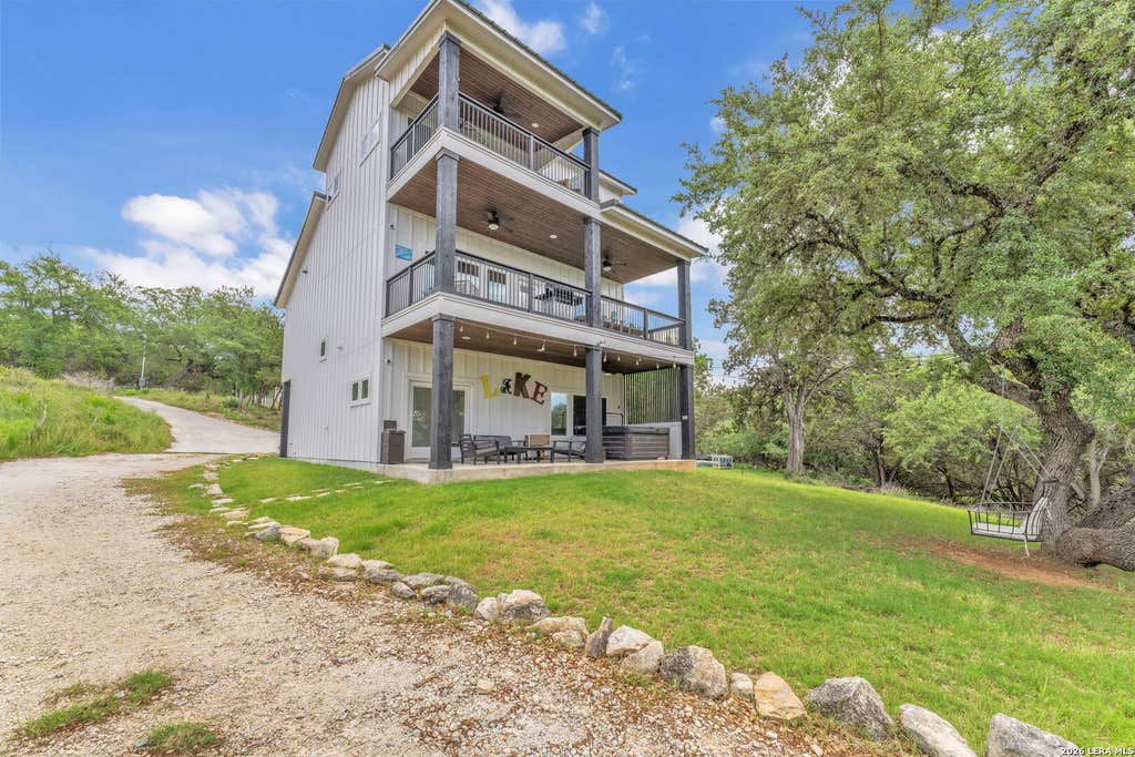 Photo of 2488 Waterfront Park, Canyon Lake, TX 78133 (MLS # 1952319)