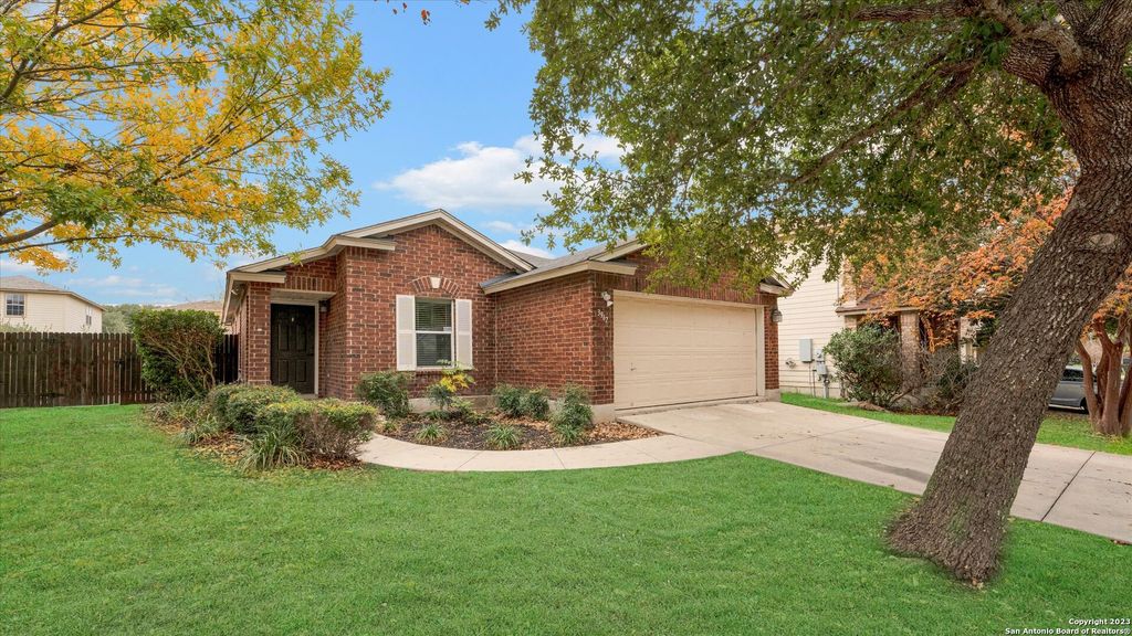 Photo of 3967 Cherokee Blvd, New Braunfels, TX 78132 (MLS # 1955016)