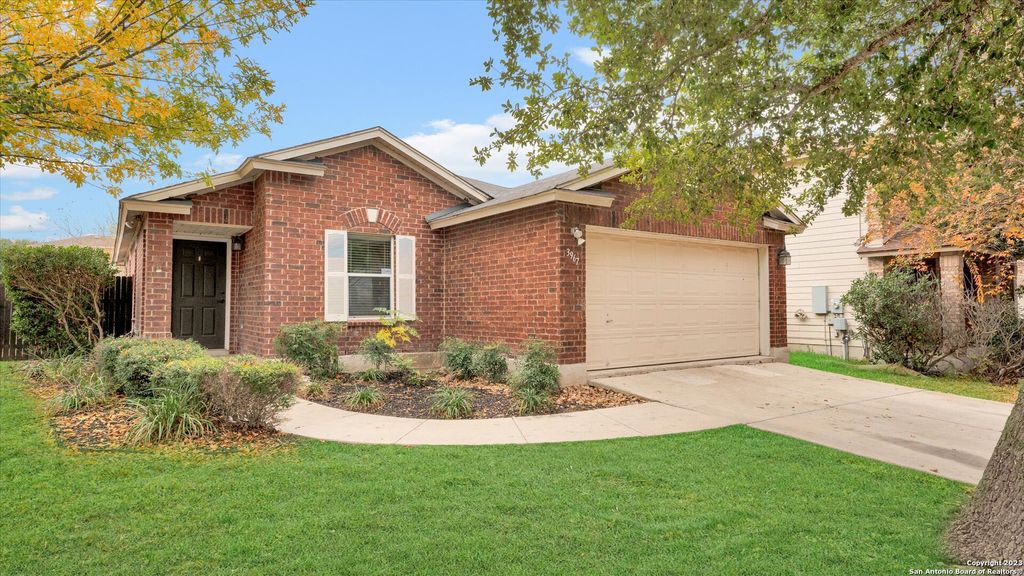 Photo of 3967 Cherokee Blvd, New Braunfels, TX 78132 (MLS # 1955016)