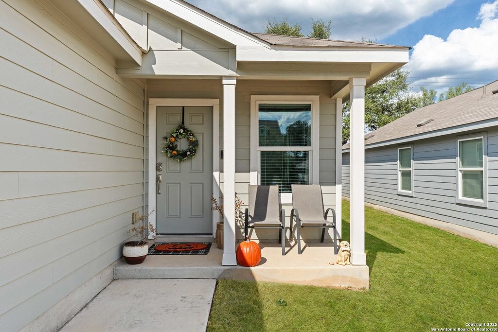 Photo of 14731 Saw Mill, San Antonio, TX 78254 (MLS # 1915494)