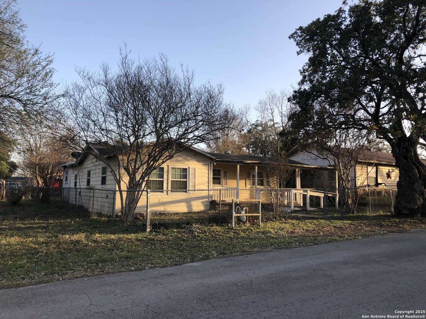 Listing image 6