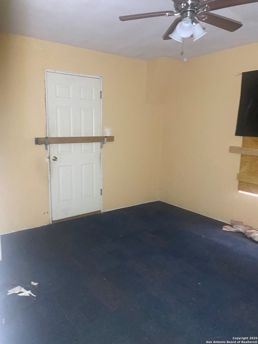 Photo of 112 Bargas, San Antonio, TX 78210 (MLS # 1906769)