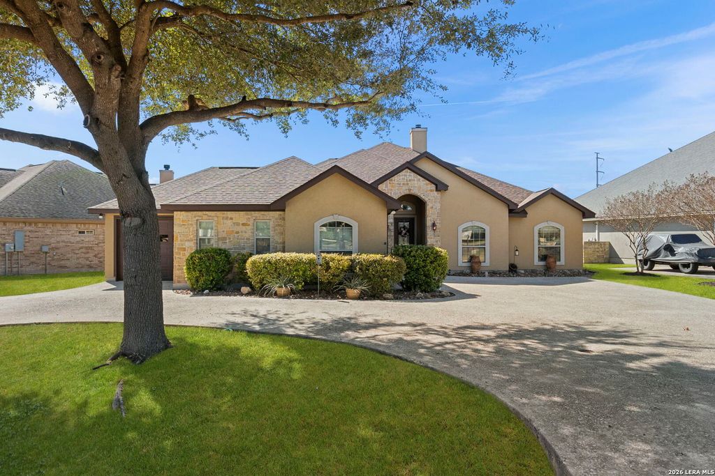 Photo of 1292 Long Creek, New Braunfels, TX 78130 (MLS # 1944797)