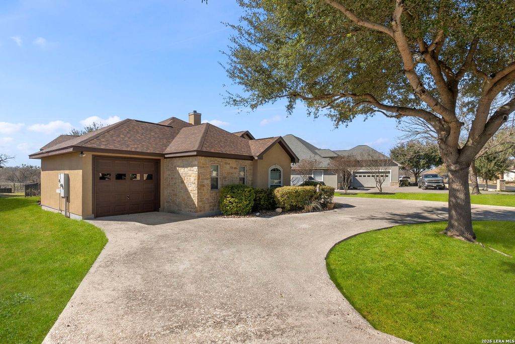 Photo of 1292 Long Creek, New Braunfels, TX 78130 (MLS # 1944797)