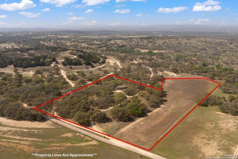 22 Schmidt Boerne TX 78006