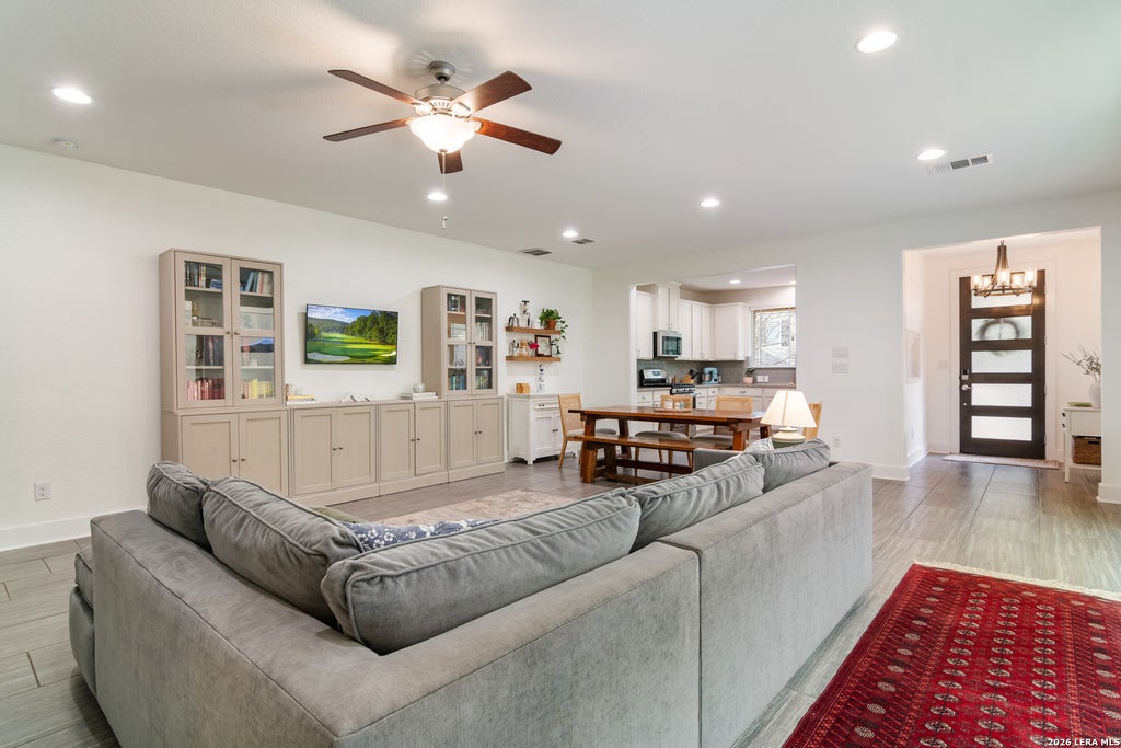 Photo of 206 RIDGECREST DR UNIT 4, San Antonio, TX 78209 (MLS # 2020263)