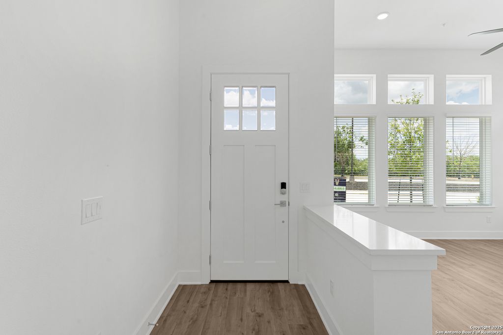 Photo of 10011 UNIVERSITY WAY, San Antonio, TX 78224 (MLS # 1832838)