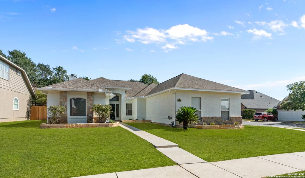 Photo of 24208 BEAR MTN, San Antonio, TX 78258 (MLS # 1914106)