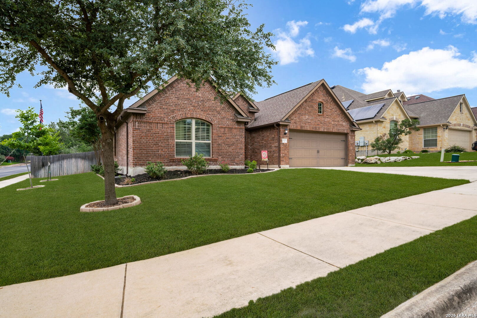1001 Oak Park
