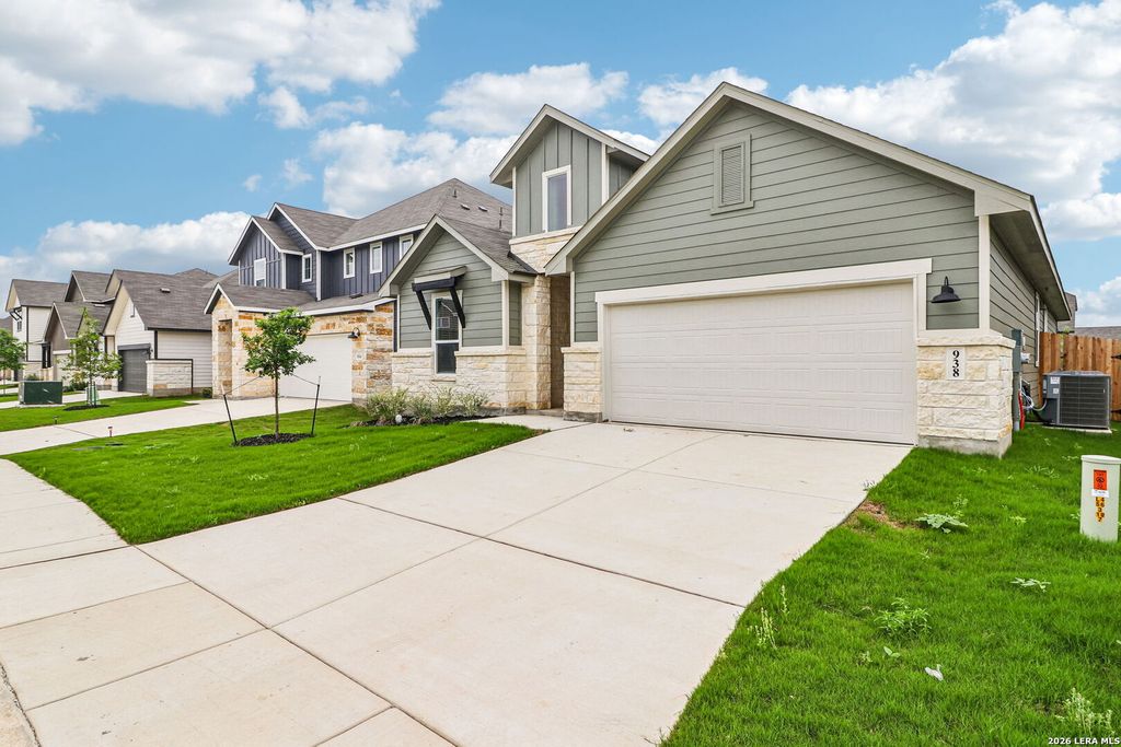 Photo of 938 Earp Blvd, San Antonio, TX 78260 (MLS # 1917179)