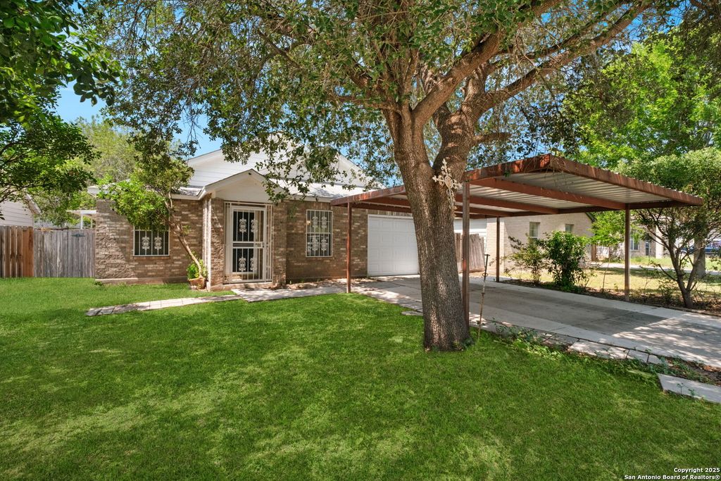 Photo of 113 Lebanon, San Antonio, TX 78223 (MLS # 1933955)