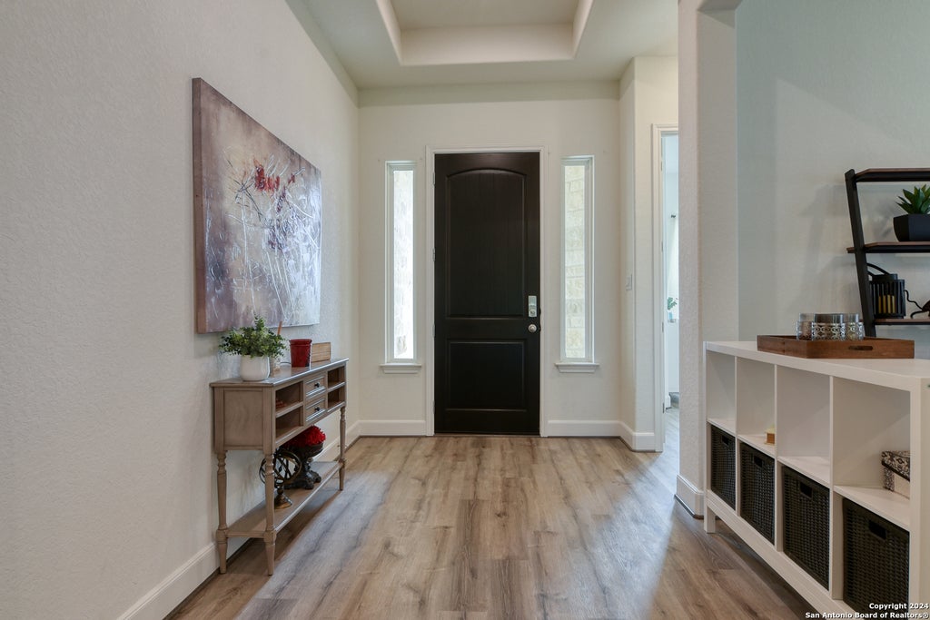 Photo of 107 Cheslyn, Boerne, TX 78006 (MLS # 1969006)