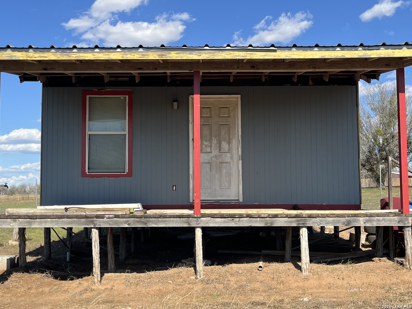 2074 County Road 306