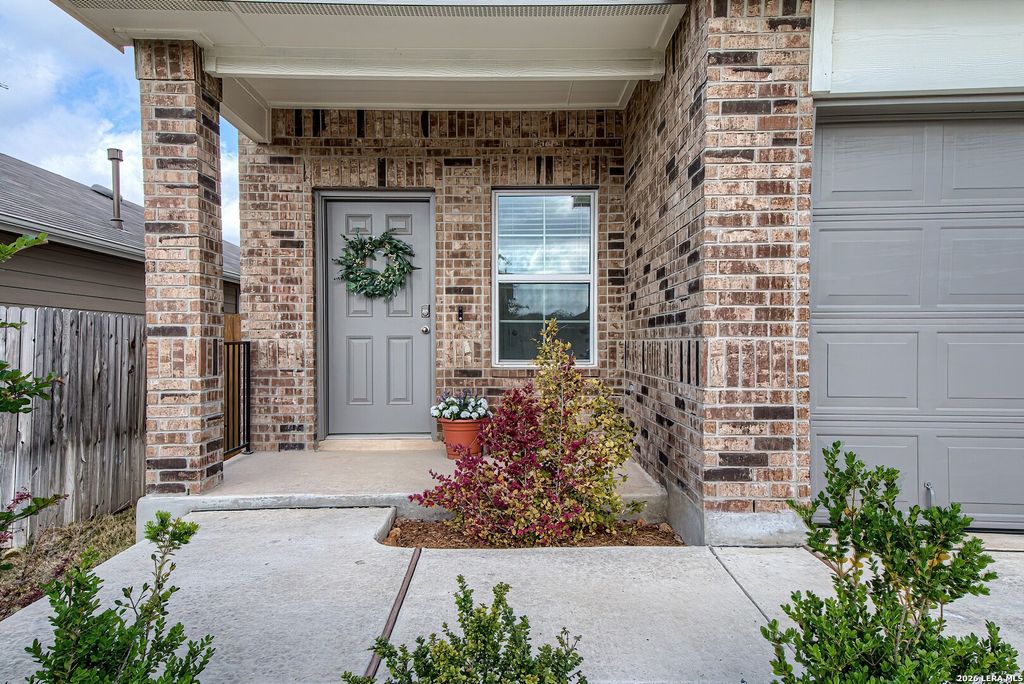 Photo of 5237 Scoria Trl, San Antonio, TX 78253 (MLS # 1954054)