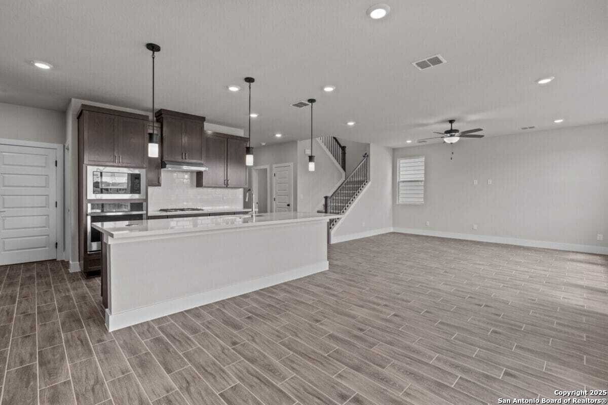 11111 Carlyle Springs