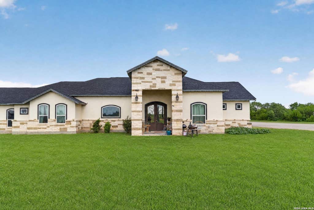 Photo of 14315 Quesenberry Rd, Von Ormy, TX 78073 (MLS # 2007889)