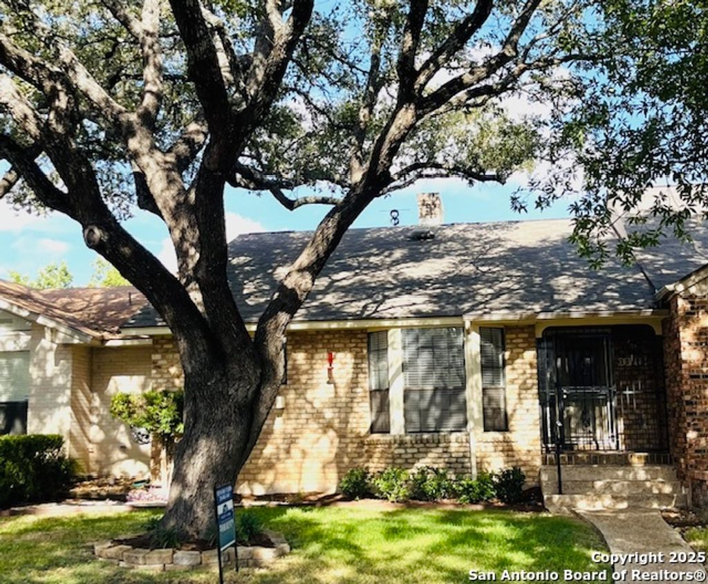 Photo of 11713 WHISPER DEW ST, San Antonio, TX 78230 (MLS # 1893280)