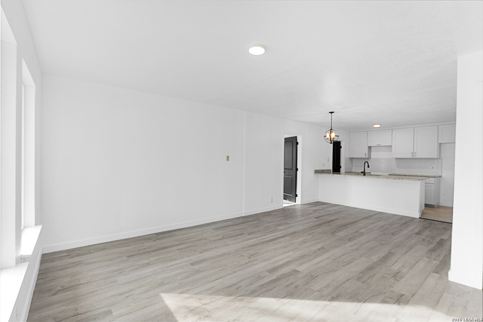 2227 HICKS AVE - Photo 2