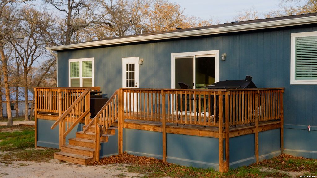 Photo of 1440 Nockenut, Seguin, TX 78155 (MLS # 1939200)