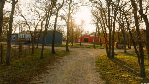 1440 Nockenut Seguin TX 78155