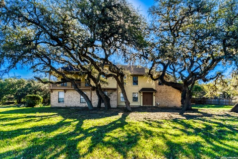 Photo of 29342 SEABISCUIT DR, Boerne, TX 78015 (MLS # 2002926)
