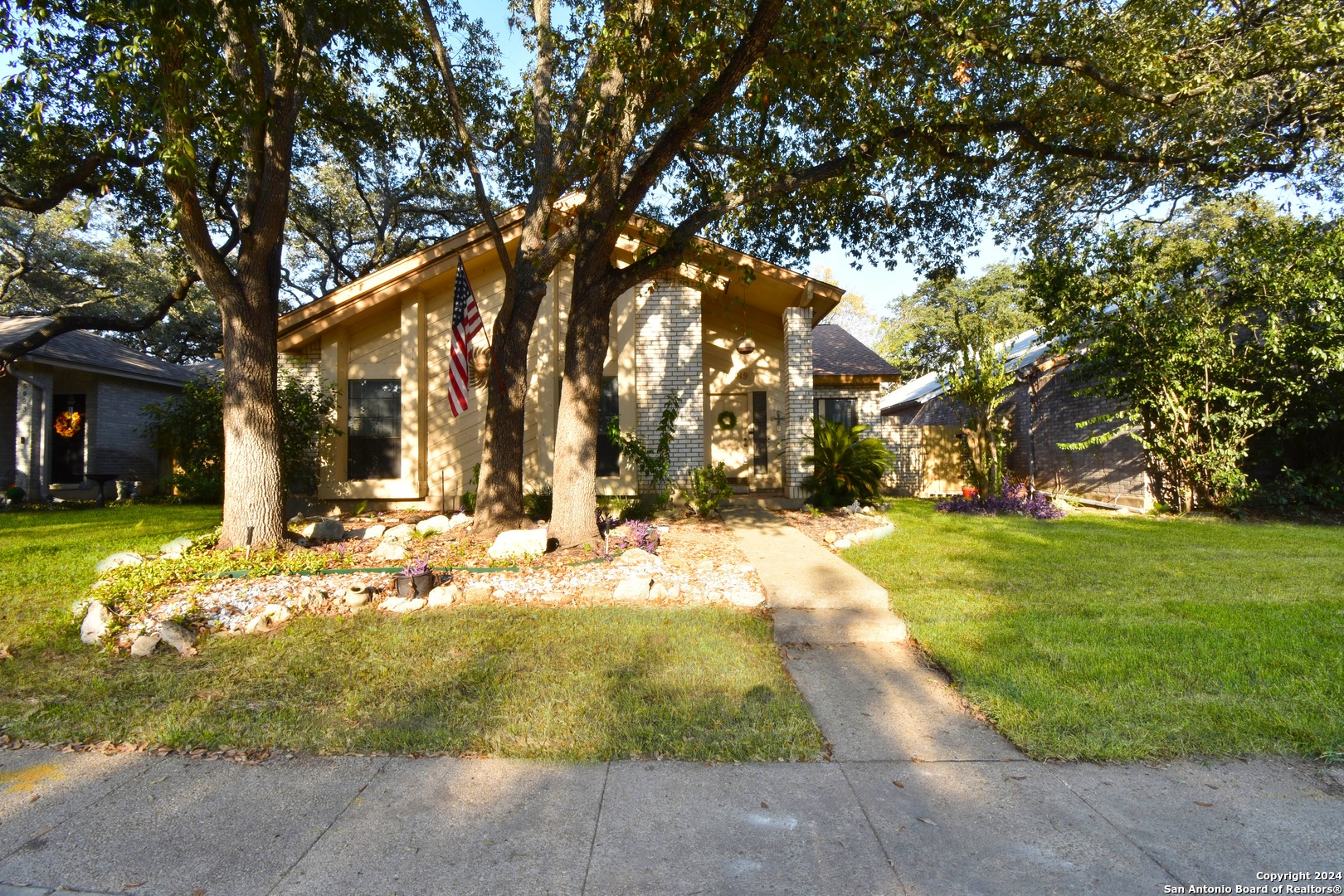 15019 Churchill Estates