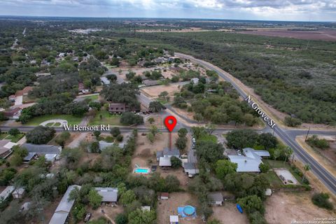 A home in Uvalde