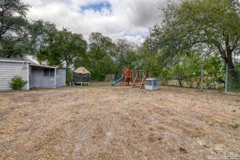 A home in Uvalde