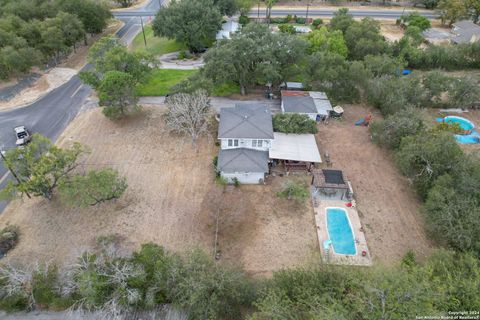 A home in Uvalde