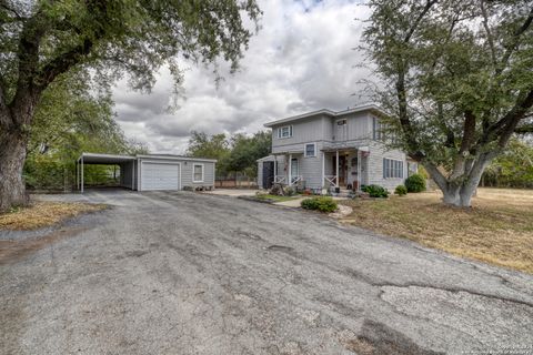 A home in Uvalde