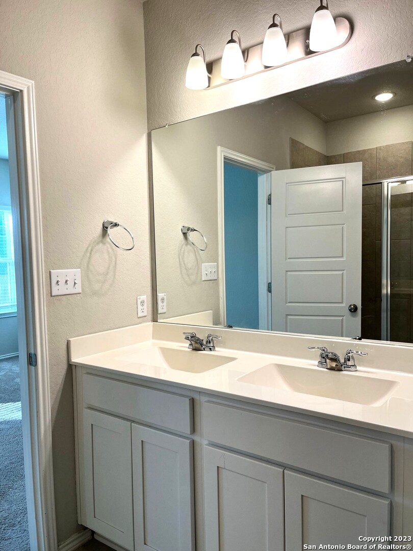 San Antonio, Texas 78224, United States, 3 Bedrooms Bedrooms, ,2 BathroomsBathrooms,Residential,Active,169317