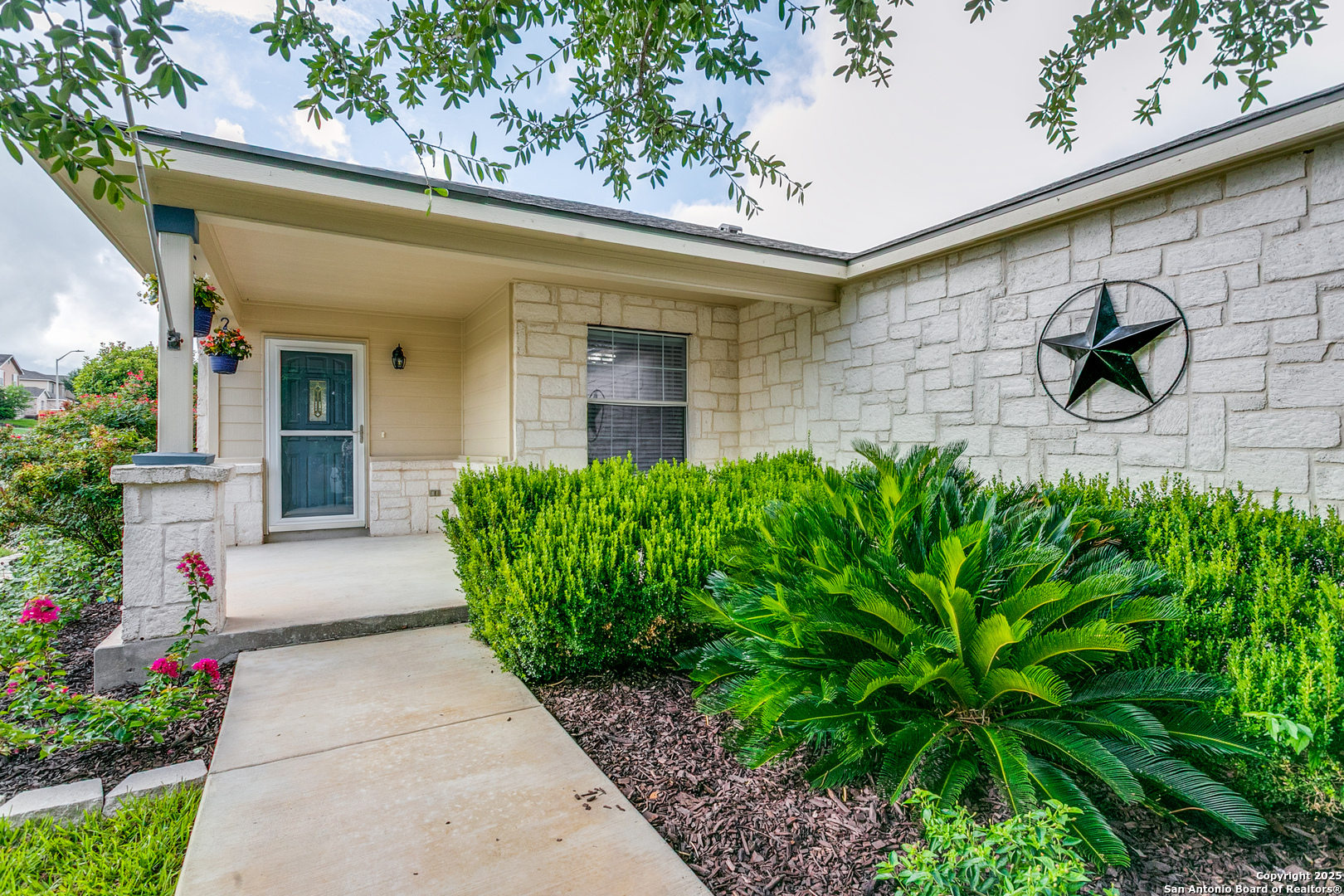 357 Willow View