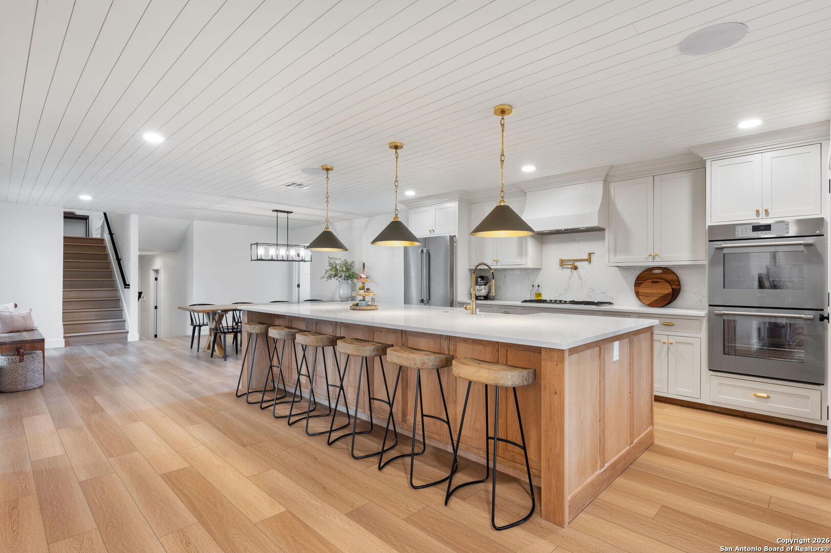 8345 Rolling Acres Trl