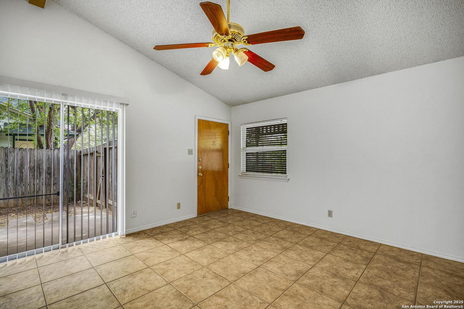 13650 WYCLIFF RISE