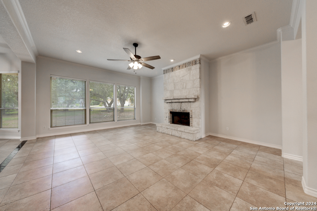 Garden Ridge, Texas 78266, United States, 4 Bedrooms Bedrooms, ,4 BathroomsBathrooms,Residential,Active,42270