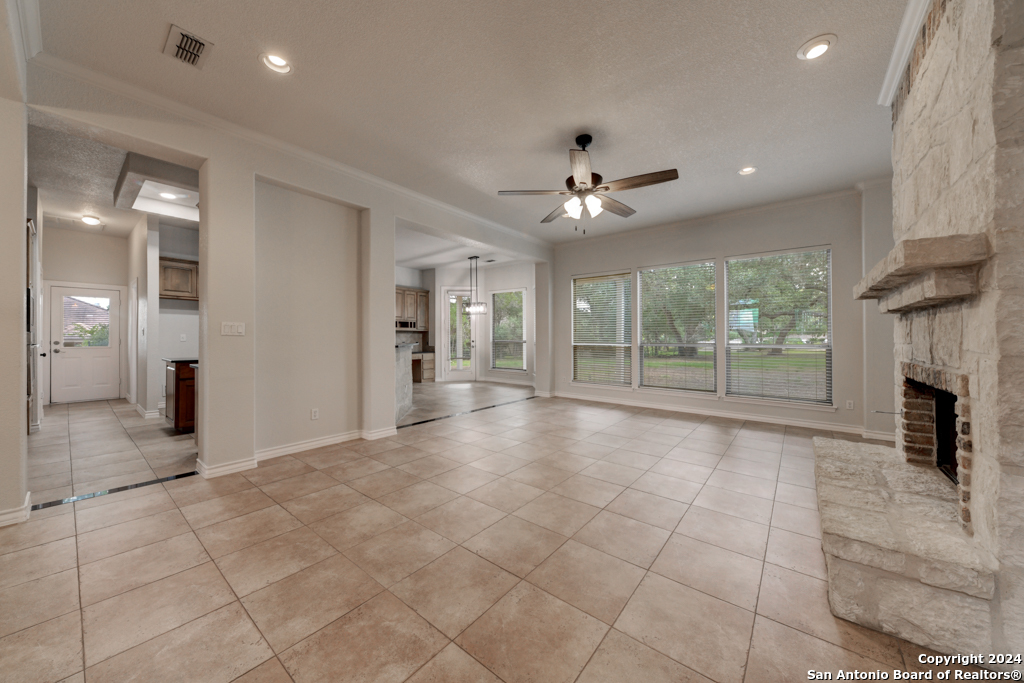 Garden Ridge, Texas 78266, United States, 4 Bedrooms Bedrooms, ,4 BathroomsBathrooms,Residential,Active,42270