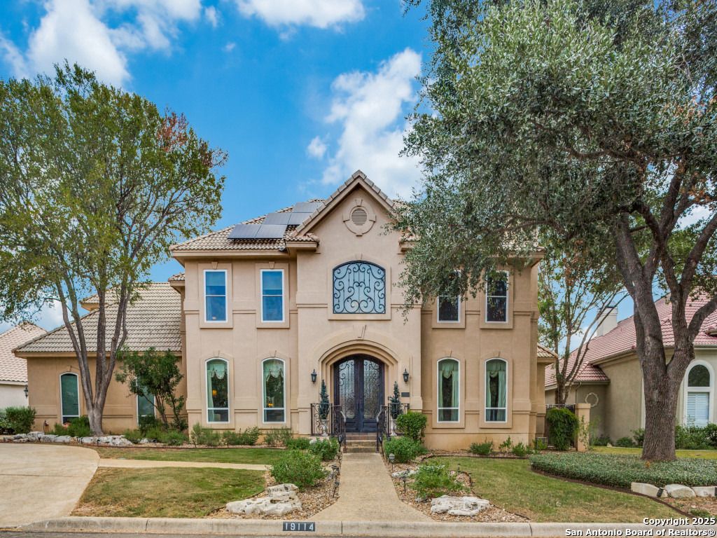 Photo of 19114 Autumn Gdn, San Antonio, TX 78258 (MLS # 1917407)