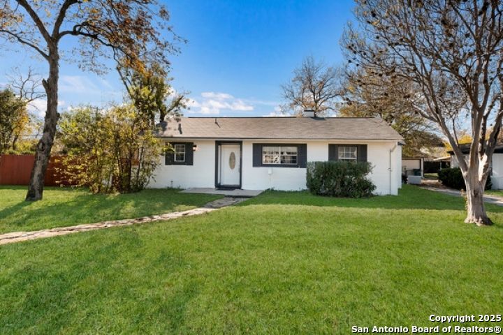Photo of 302 SHADWELL DR, San Antonio, TX 78228 (MLS # 2020046)