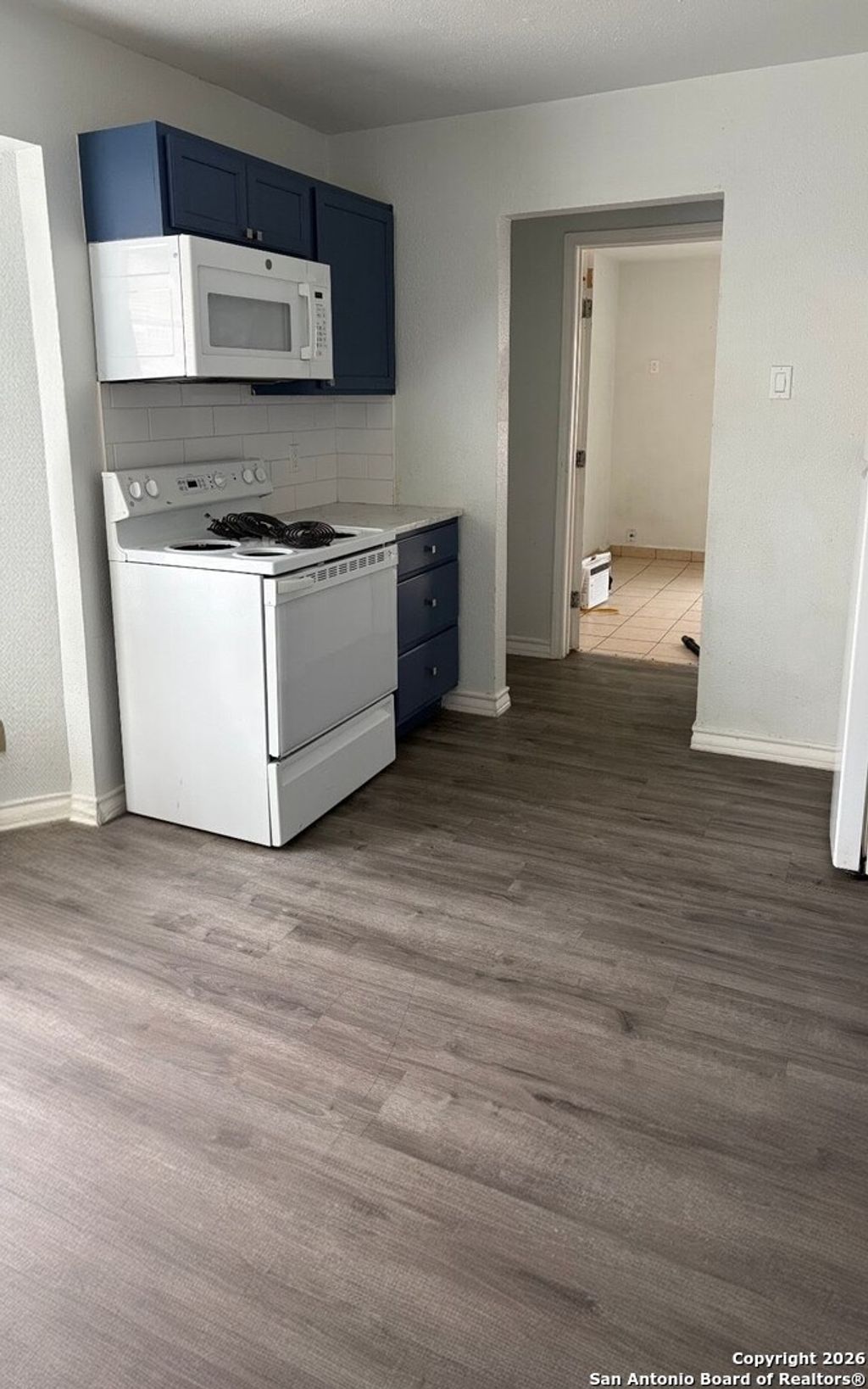 Photo of 8831 Five Palms Dr, San Antonio, TX 78242 (MLS # 1933735)