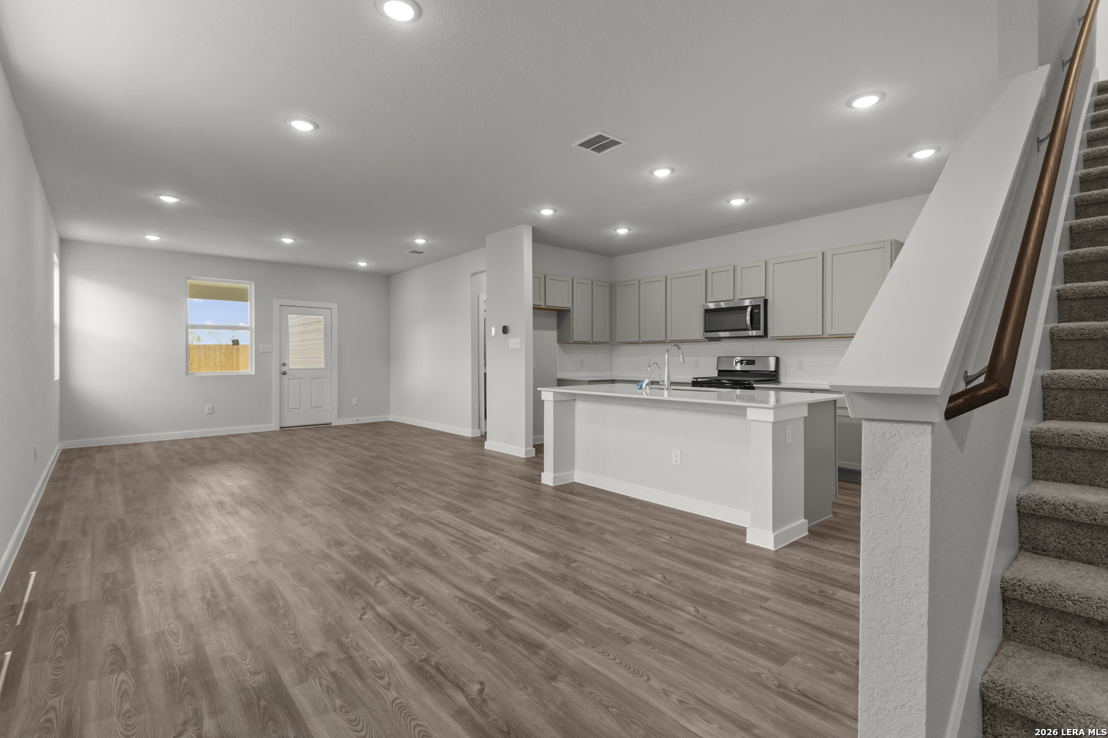 9902 Chavaneaux Lndg