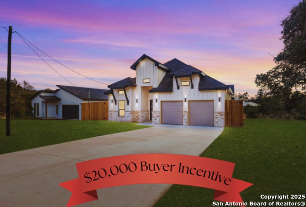 Photo of 1416 Green Meadow, Spring Branch, TX 78070 (MLS # 1930277)